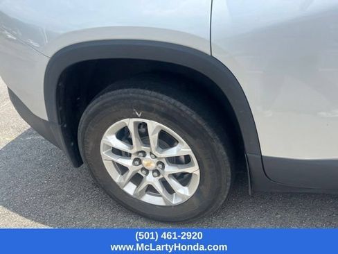 Used 2019 Chevrolet Traverse LS FWD image 7