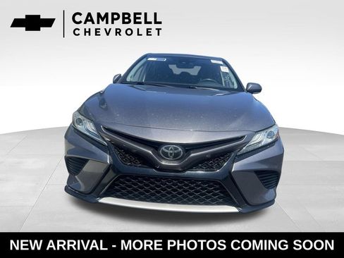 Used 2019 Toyota Camry XSE w/ Navigation Package FWD image 10