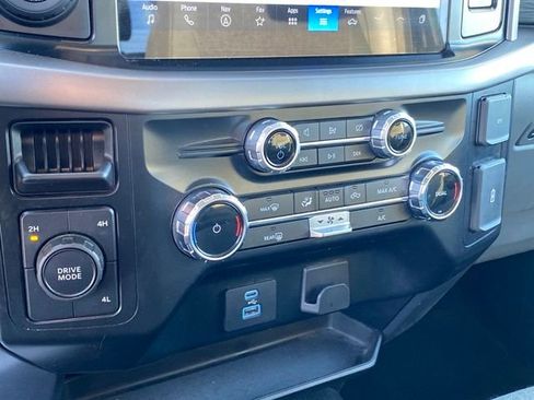 Used 2024 Ford F150 XLT image 25