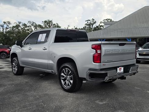 Used 2022 Chevrolet Silverado 1500 LTZ AWD/4WD image 4