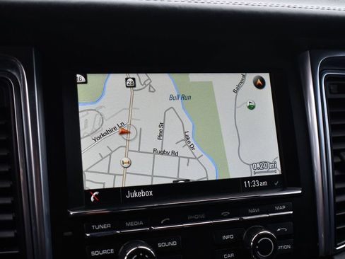 Used 2015 Porsche Macan Turbo image 34