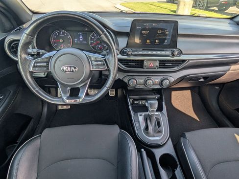 Used 2020 Kia Forte GT-Line w/ GT-Line Premium Package FWD image 11