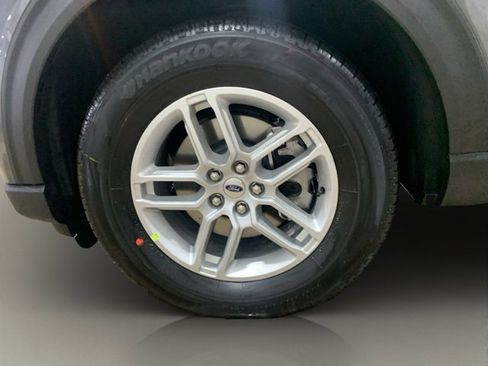 New 2026 Ford Explorer Active image 16