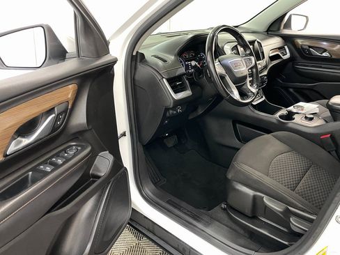 Used 2018 GMC Terrain SLE image 17