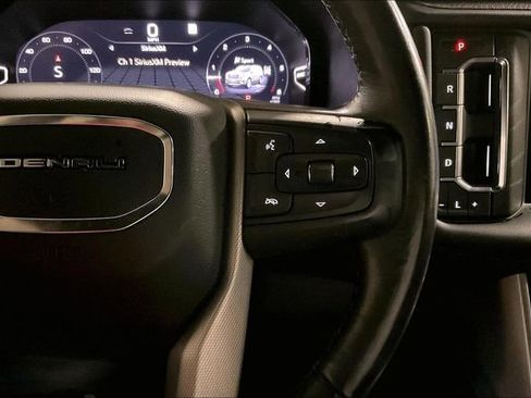 Used 2023 GMC Yukon Denali image 19