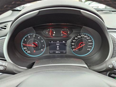 Used 2023 Chevrolet Malibu LT image 24