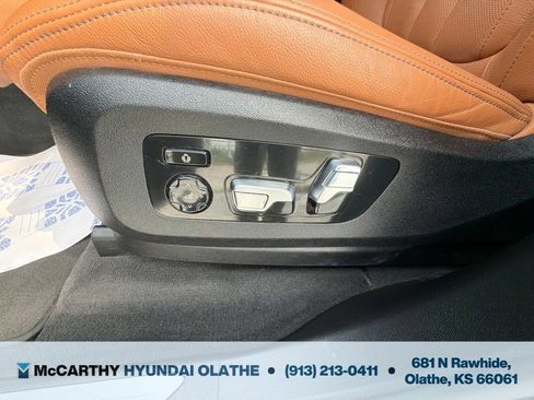 Used 2021 BMW X7 xDrive40i w/ Executive Package 2 AWD/4WD image 33