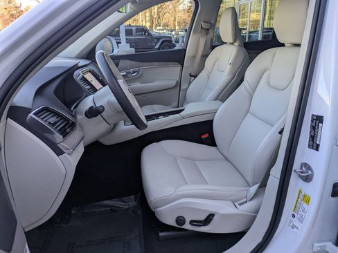 Used 2024 Volvo XC90 T8 Plus w/ Protection Package Premier image 26