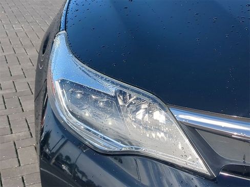 Used 2018 Toyota Avalon XLE w/ Protection Package image 11