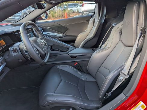 Used 2025 Chevrolet Corvette Stingray Coupe w/ 1LT image 14