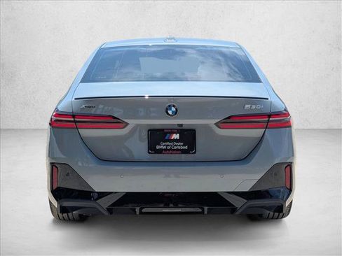 New 2027 BMW 530i xDrive w/ M Sport Package AWD/4WD image 7