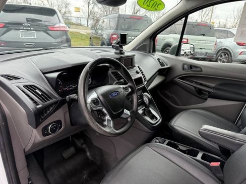 Used 2020 Ford Transit Connect XL image 12