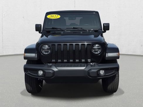 Used 2022 Jeep Wrangler Unlimited Sahara AWD/4WD image 2