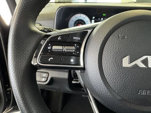 Used 2024 Kia Seltos SX w/ SX Sunroof Package image 14