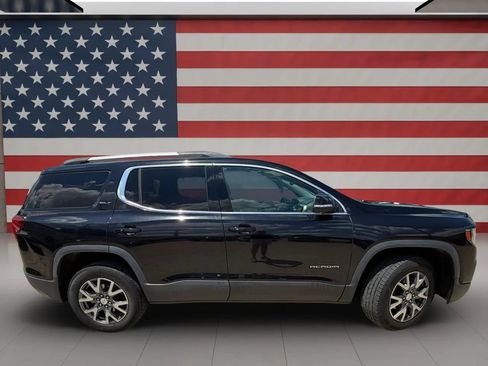 Used 2023 GMC Acadia SLT AWD/4WD image 8