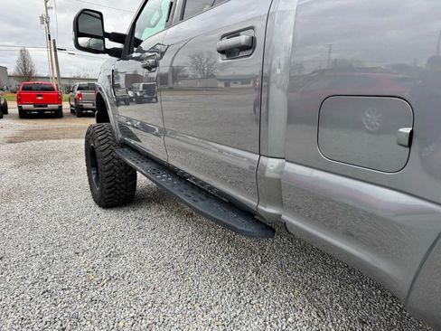 Used 2022 Ford F250 Lariat w/ Tremor Off-Road Package image 17