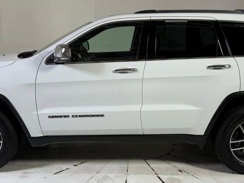Certified 2021 Jeep Grand Cherokee Limited image 4