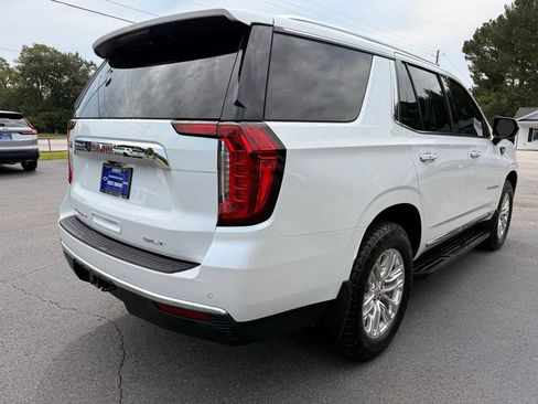 Used 2022 GMC Yukon SLT AWD/4WD image 5