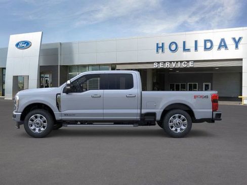 New 2026 Ford F250 Lariat w/ Chrome Package image 3