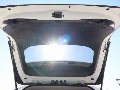 Used 2025 Toyota RAV4 LE image 22