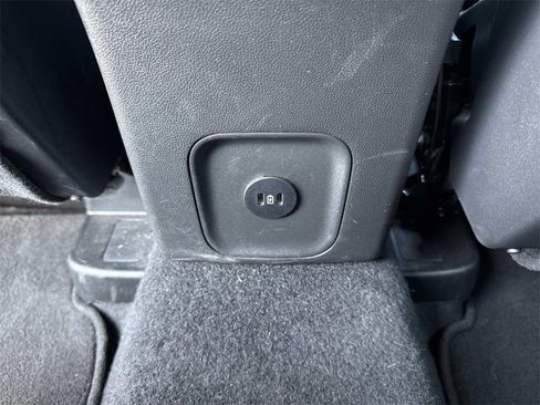 Used 2025 Ford Escape ST-Line image 25