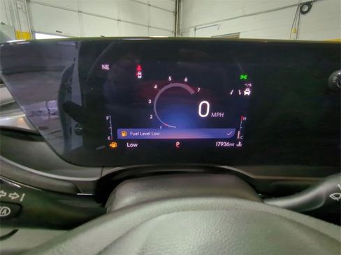 Used 2024 Buick Envista Sport Touring w/ Convenience I Package image 11