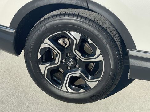 Used 2019 Honda CR-V Touring image 31