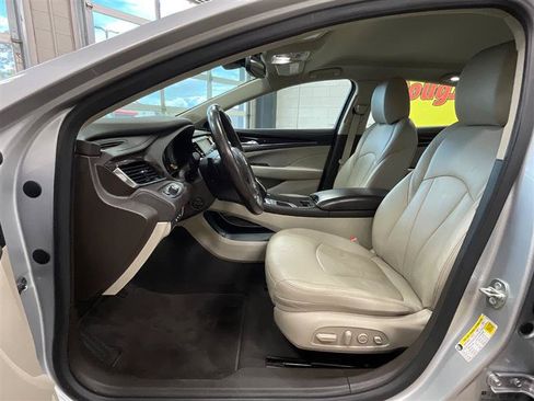 Used 2017 Buick LaCrosse Premium w/ Driver Confidence Package #2 FWD image 11