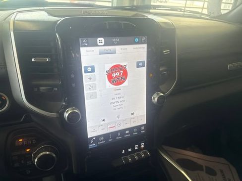 Used 2023 RAM 1500 Big Horn AWD/4WD image 36
