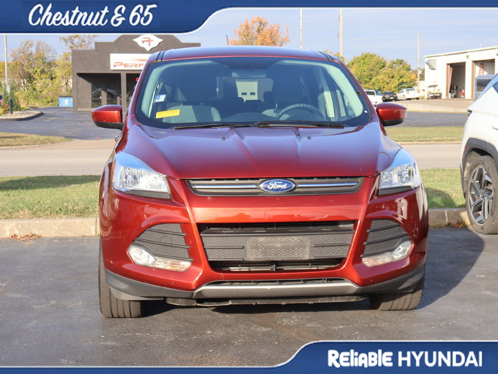 Used 2016 Ford Escape SE w/ SE Cold Weather Package FWD image 5