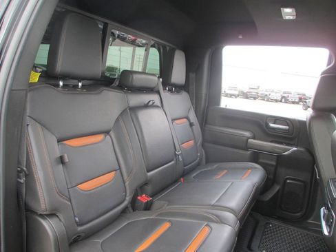 Used 2022 GMC Sierra 2500 AT4 w/ AT4 Premium Plus Package image 24