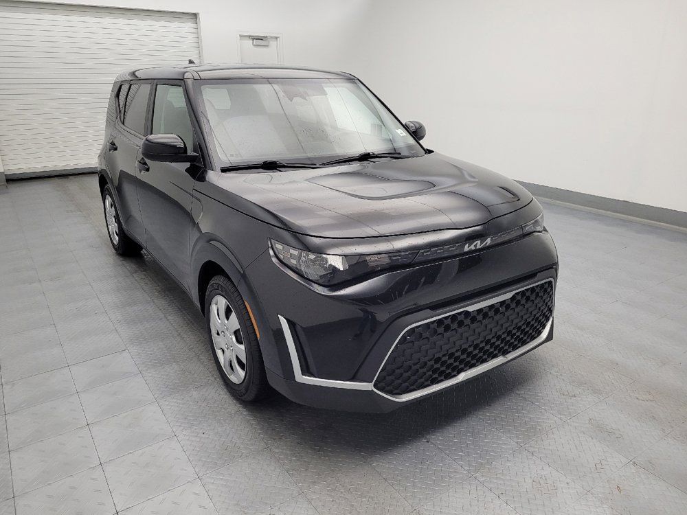 Used 2023 Kia Soul LX FWD image 13