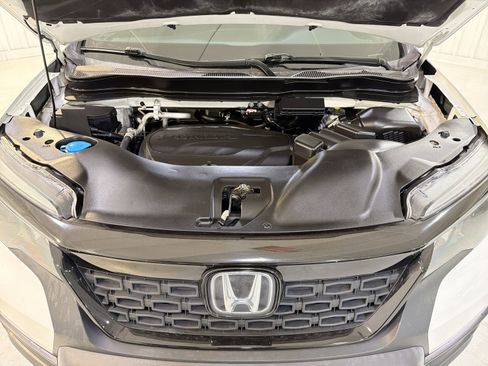 Used 2021 Honda Passport Sport image 29