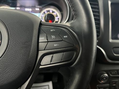 Used 2020 Jeep Cherokee Trailhawk w/ Cold Weather Group image 65