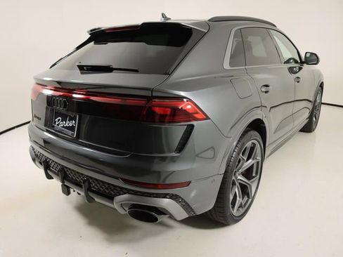 New 2026 Audi RS Q8 performance image 5