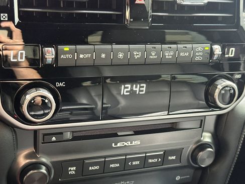 Certified 2023 Lexus GX 460 Premium w/ Premium Plus Package AWD/4WD image 26