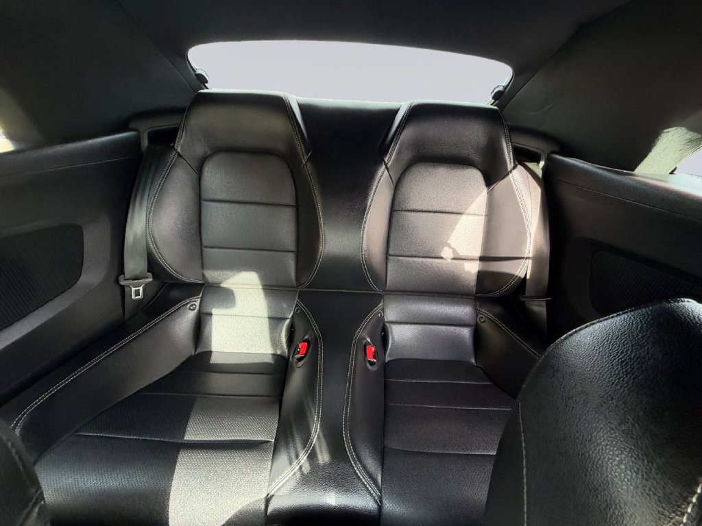 Used 2019 Ford Mustang GT Premium RWD image 18