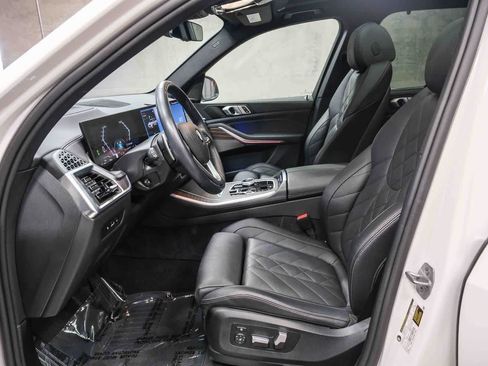 Used 2025 BMW X5 sDrive40i w/ Executive Package RWD image 24