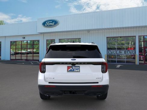 Used 2026 Ford Explorer Active image 5