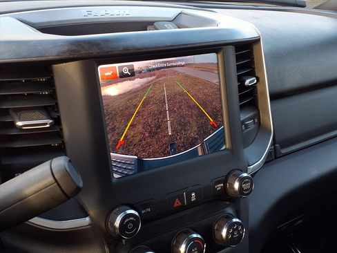 Used 2024 RAM 3500 Big Horn image 7