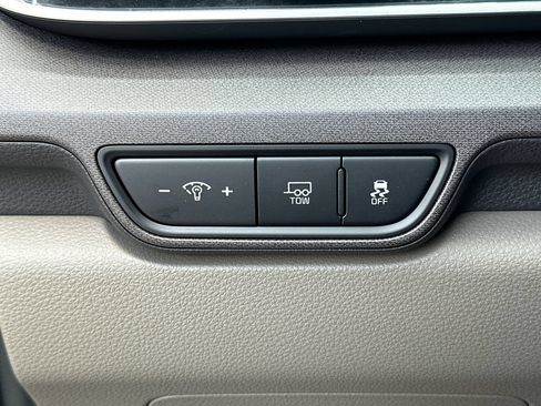 Certified 2026 Kia Carnival EX FWD image 20