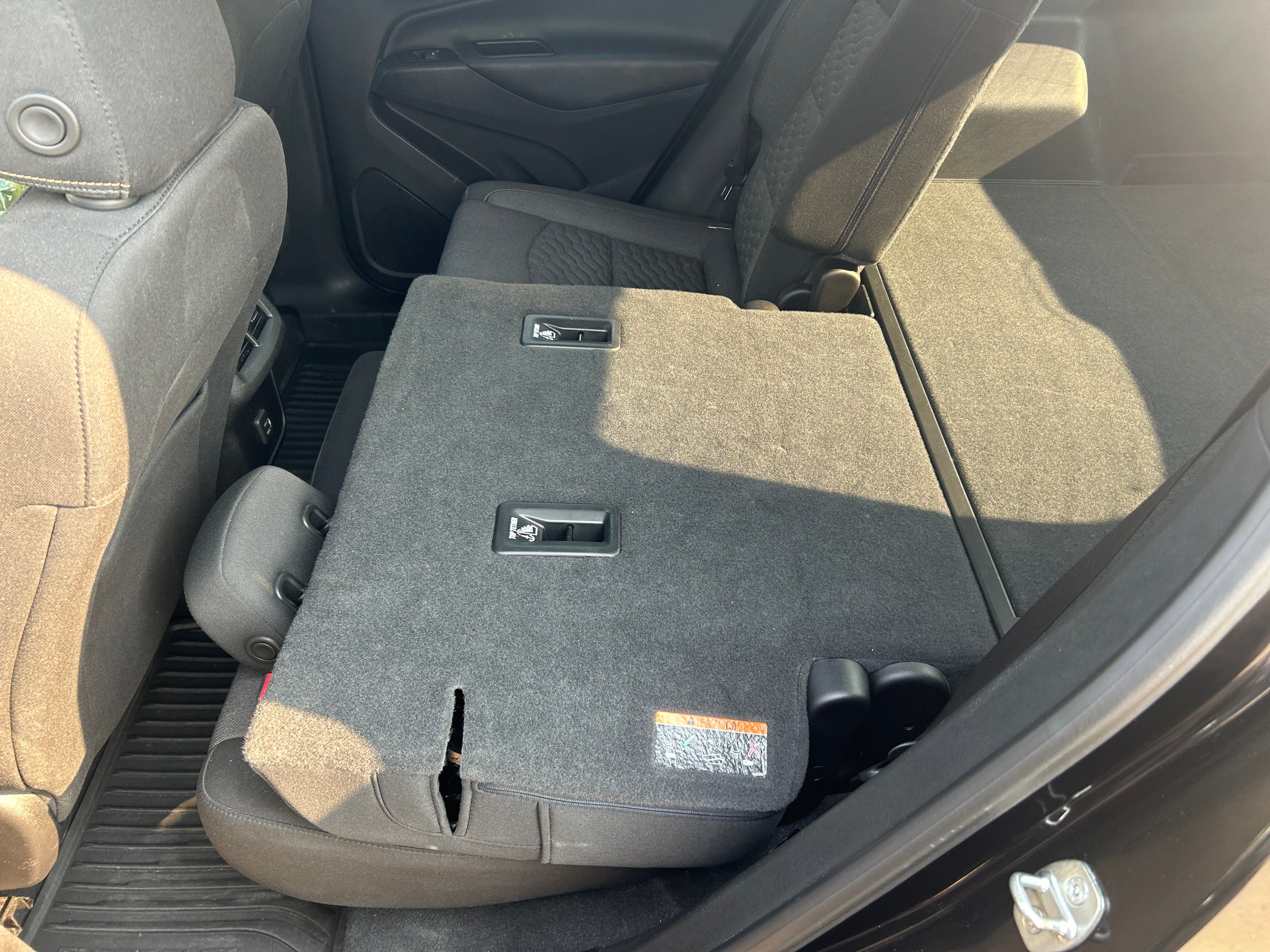 Used 2019 Chevrolet Equinox LT FWD image 32