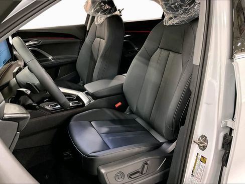 New 2026 Audi Q5 Premium AWD/4WD image 9