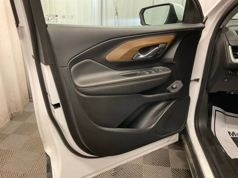 Used 2021 GMC Terrain SLE w/ Driver Convenience Package image 21