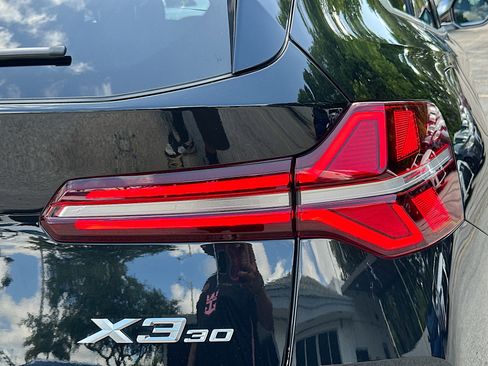 Used 2025 BMW X3 xDrive30 AWD/4WD image 30