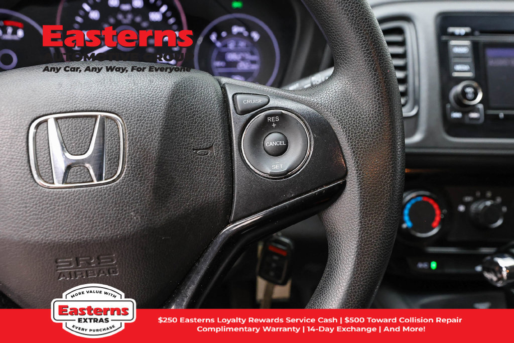 Used 2021 Honda HR-V LX image 16