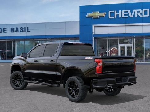 New 2026 Chevrolet Silverado 1500 Custom Trail Boss AWD/4WD image 3