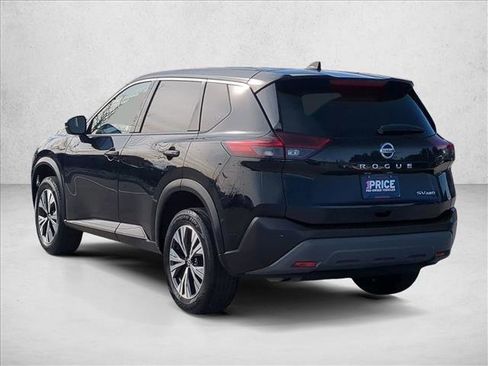 Used 2021 Nissan Rogue SV image 8