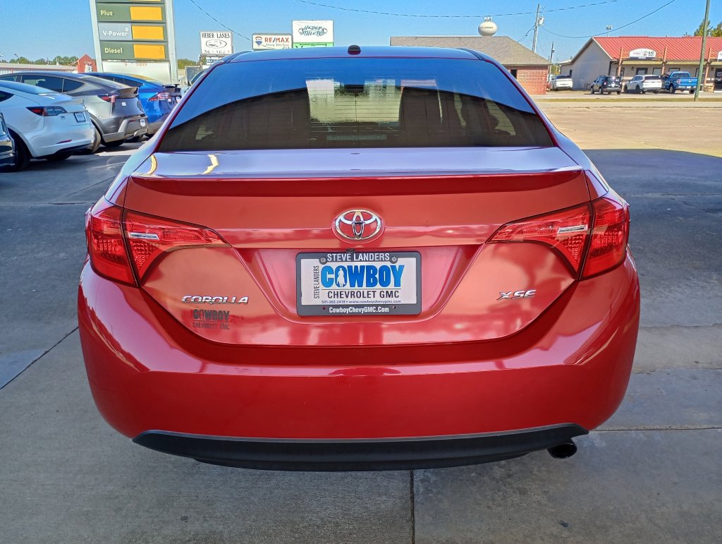 Used 2019 Toyota Corolla XSE FWD image 4