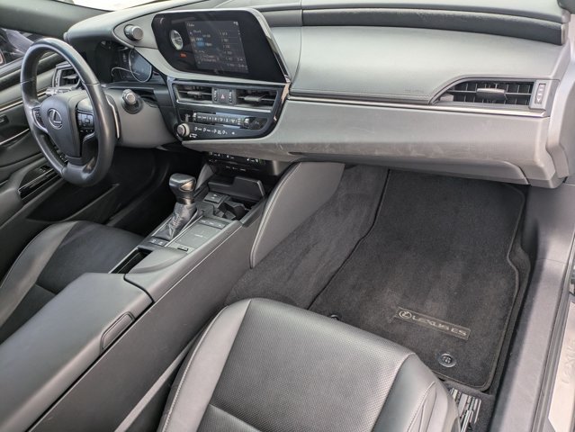 Used 2022 Lexus ES 300h w/ Premium Package FWD image 21
